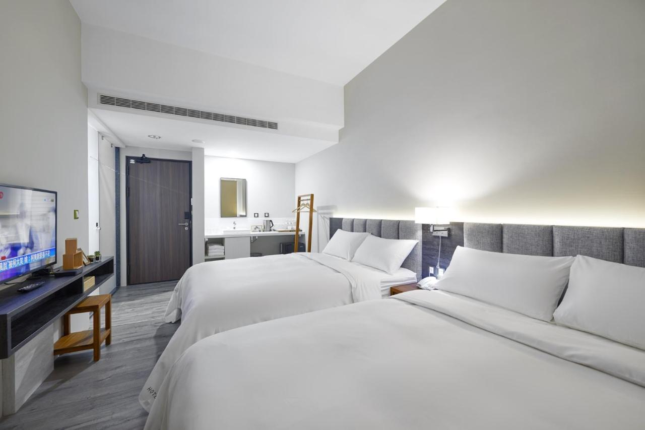 Hotel Z Taichung Dış mekan fotoğraf