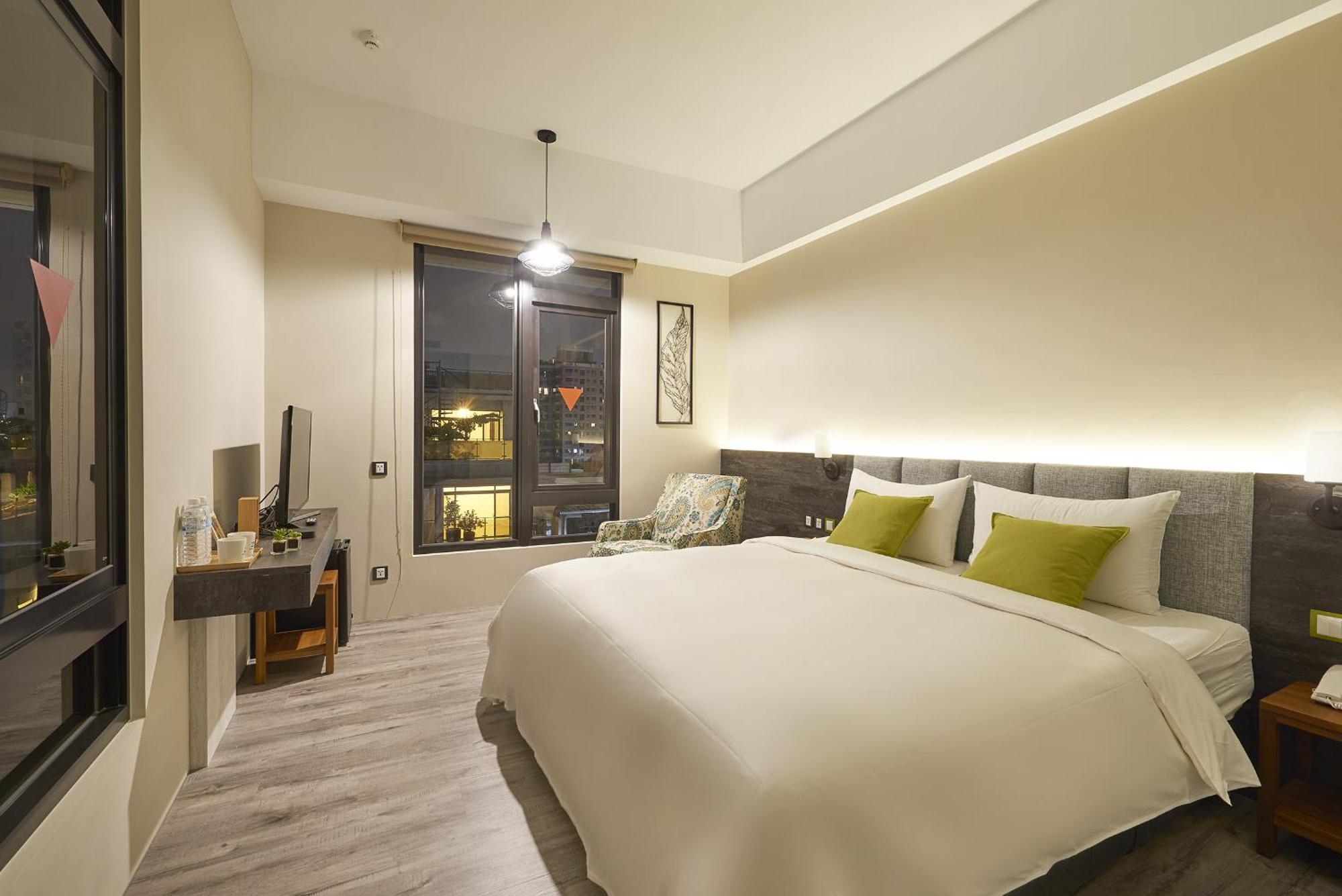 Hotel Z Taichung Dış mekan fotoğraf
